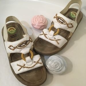 Earth Shoe Gelron / Sandals open toe / White 7 1/2